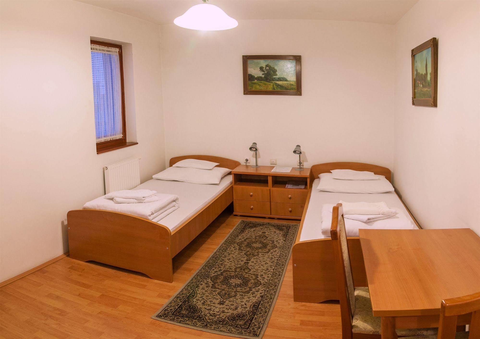 Malom Panzio Bed and Breakfast Kiskunfélegyháza Eksteriør billede