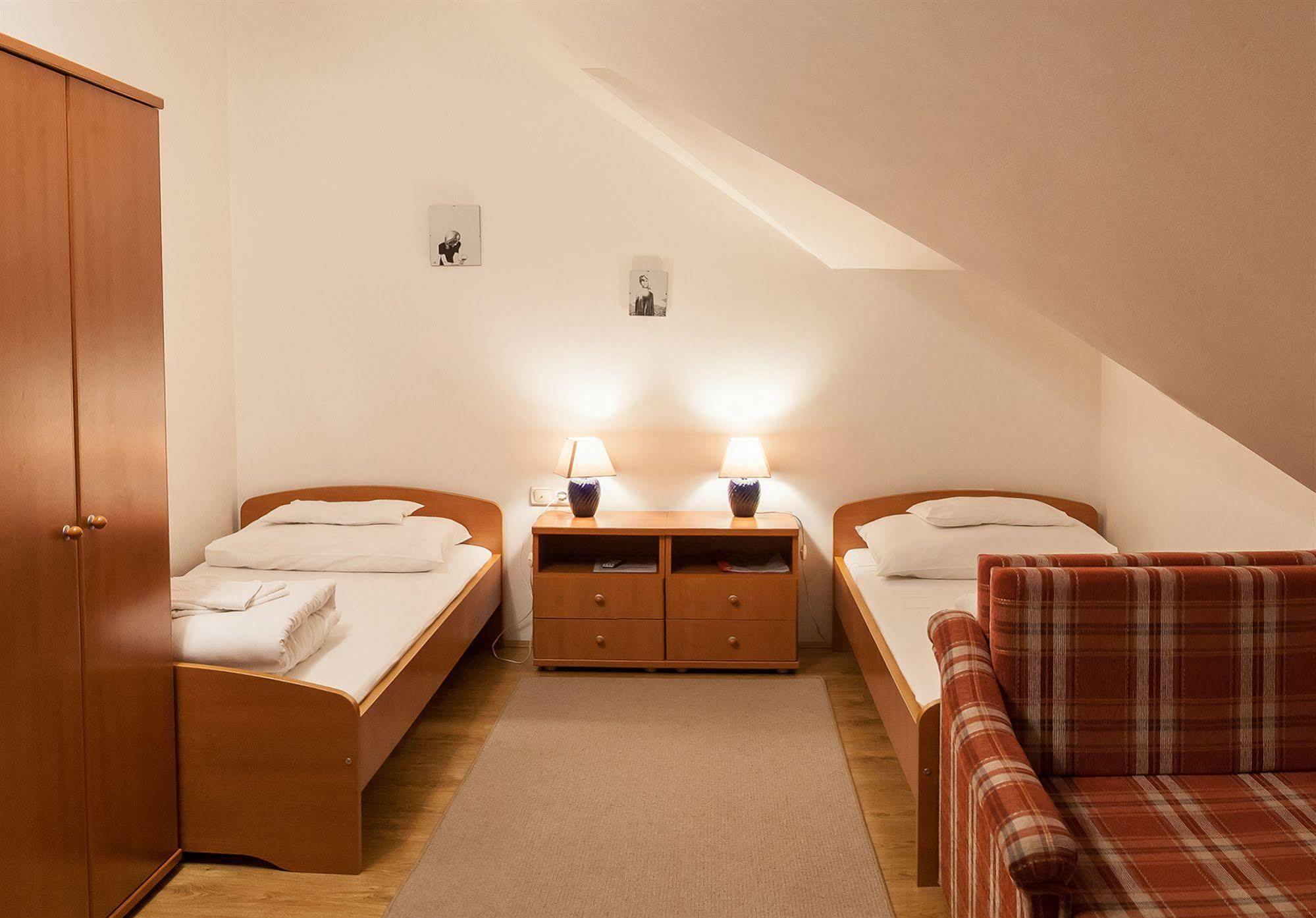 Malom Panzio Bed and Breakfast Kiskunfélegyháza Eksteriør billede